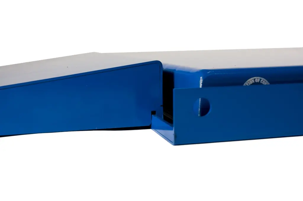TCB_600_low_profile_lift_table_12_big.webp
