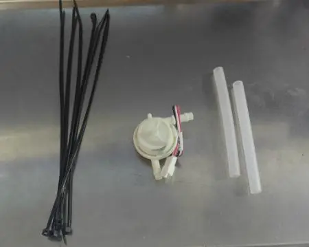 [P-C-C24] Flow Meter of the Docking Station